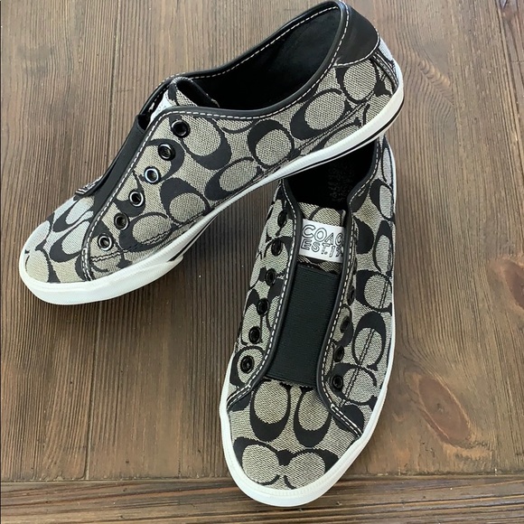 COACH🖤Like New Sneakers - Picture 7 of 12